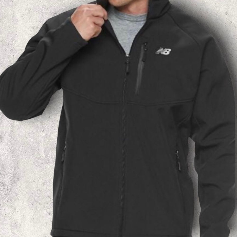 New Balance Men's Impact Run Softshell Jacket With Chest Pocket